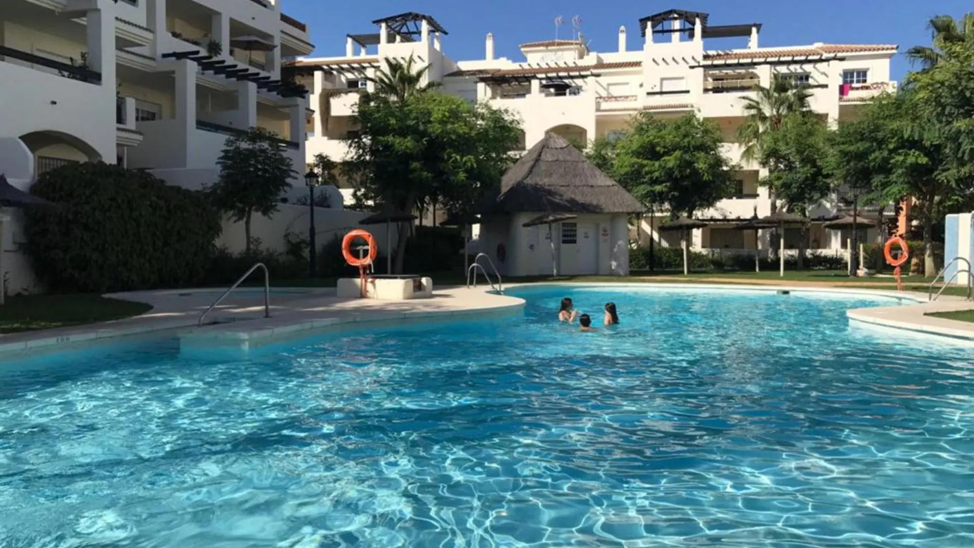 2239-Lovely 2 Bedrooms With Pool And Paddle Court Manilva