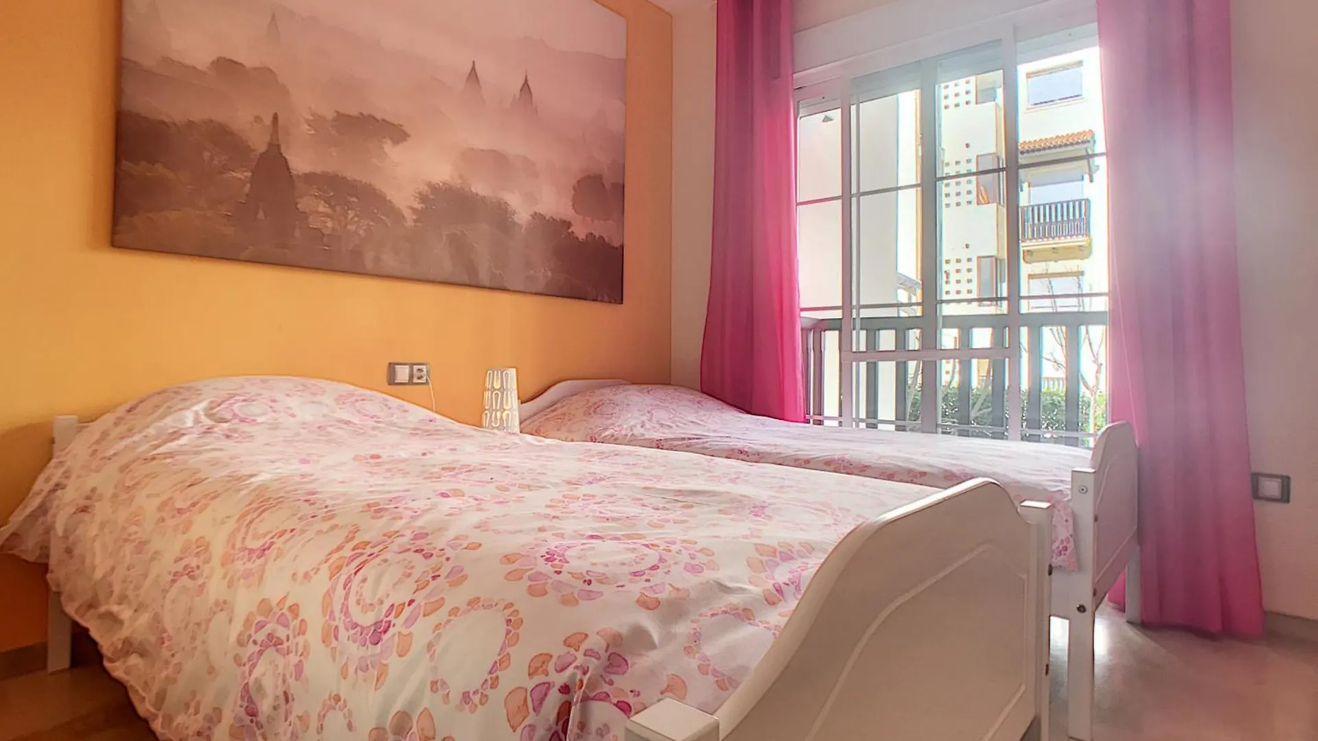 2239-Lovely 2 Bedrooms With Pool And Paddle Court Manilva